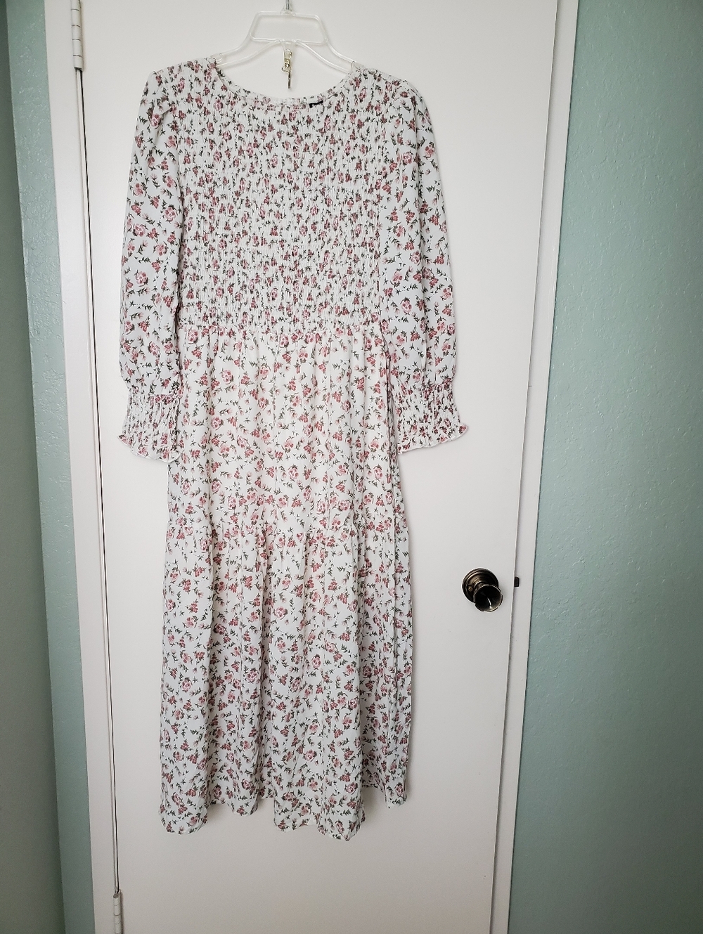 Seasty Women's Smocked Ditsy Pink Floral Prairie Modest Long Sleeve Maxi Dress M